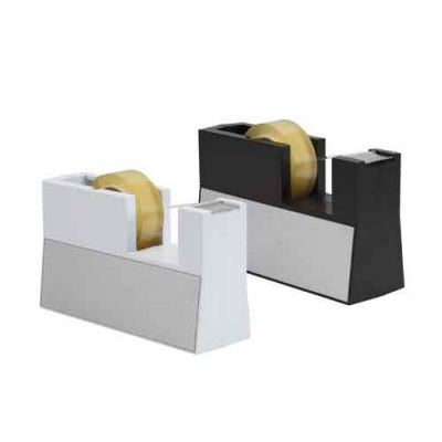 テープカッター直線美