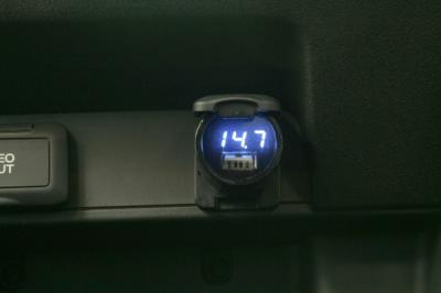 電圧チェッカー