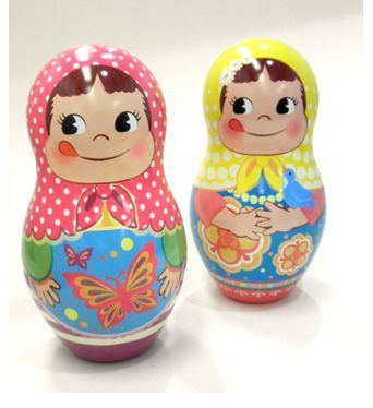 ペコちゃんマトリョーシカ人形缶